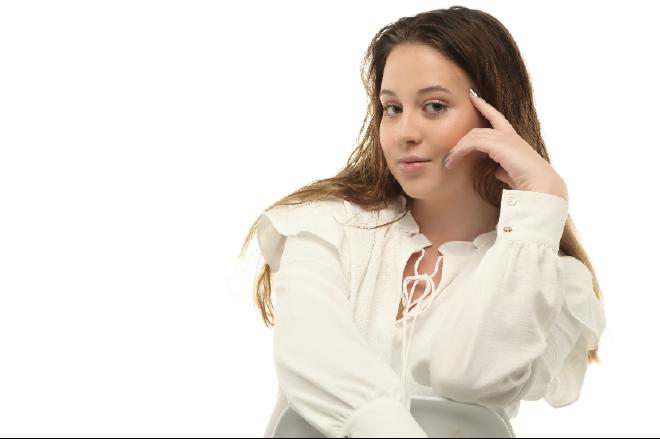 Zaira Finderson Headshot